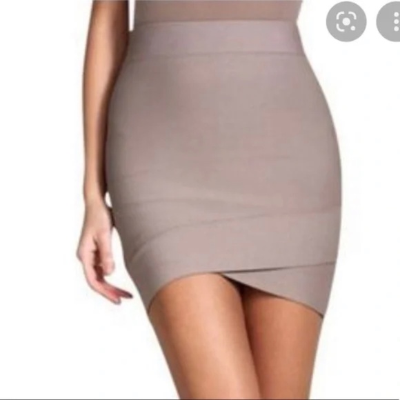BCBGMAXAZRIA Pencil Bodycon Power Skirt Size S - Picture 3 of 4